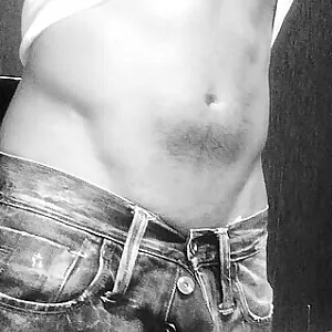 Black/white pics gallery image
