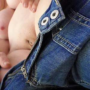 Jeans & pussy gallery image