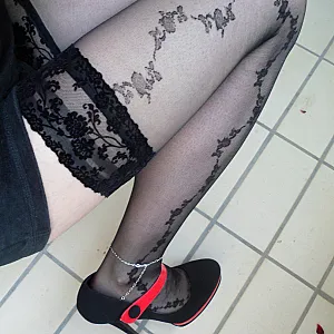 Outfit today gallery image
