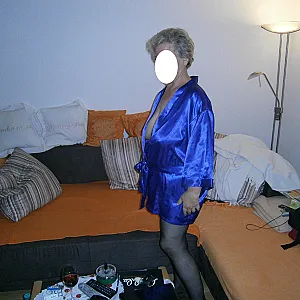First image of paar5556's Gallery - her backview