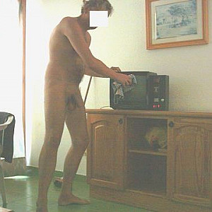 Nackt putzen Galeriebild