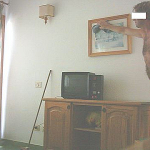 Nackt putzen Galeriebild