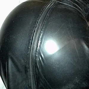 First image of latexina's Gallery - 