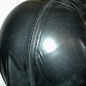 Das erste Bild von latexina's Galerie - Natursekt - gebt mir den saft