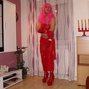 TS - ANDREA IST IMMER HEISS UND FEUCHT UND SEX SÜCHTIG Galeriebild