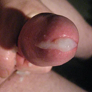 cum on finger 2 gallery image