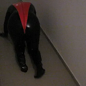 Petplay in latex suit ... gallery image