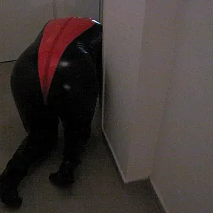 Petplay in latex suit ... gallery image