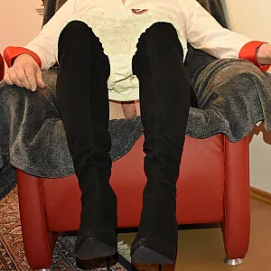 Mit der Reitgerte den Arsch versohlt Galeriebild