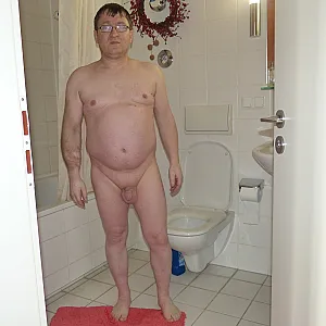 Auweia der 55Paul55  ist ja nackt Galeriebild
