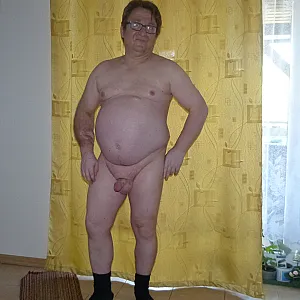 Nackt mit 55Paul55 wie immer Galeriebild