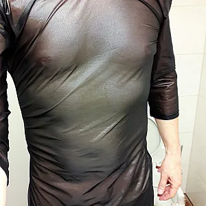 Ganz in schwarz Galeriebild