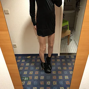 Geil vorm Spiegel Galeriebild