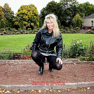 my leatherskirt gallery image