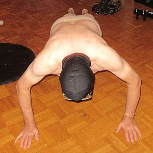 Das erste Bild von pekki0965's Galerie - Sklave in der Folterkammer 02