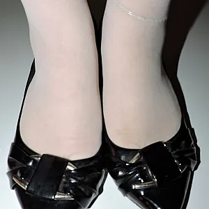 nylonfeets gallery image