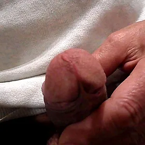 cumshot gallery image
