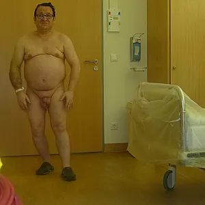 3 Nackt im Krankenhaus von 55Paul55 Galeriebild