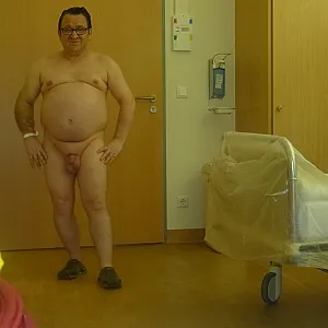 3 Nackt im Krankenhaus von 55Paul55 Galeriebild