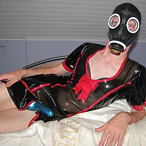 neue Latex Kleidung Galeriebild