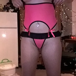 First image of fb_1091999532468's Gallery - me