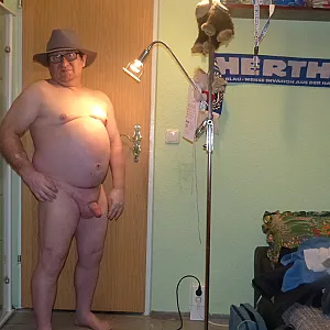 1 Nackt mit 55Paul55 wie immer Galeriebild