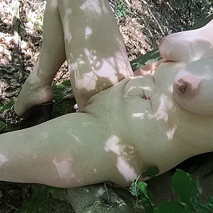 Nackt im Wald in Bonn Galeriebild