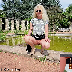 dressed up in the park gallery image