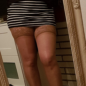 First image of sexymature68's Gallery - wife