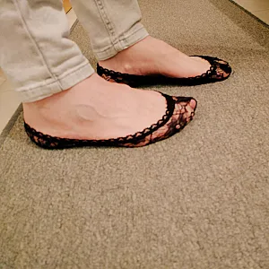 First image of demster21's Gallery - nylons feets