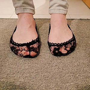 nylons feets gallery image