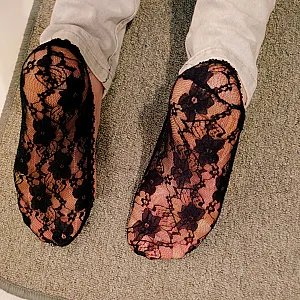 nylons feets gallery image