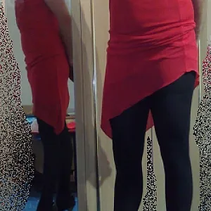Das rote Kleid Galeriebild