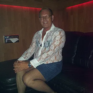 in the pmt gallery image