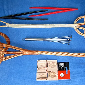 Spielzeuge und Hilfmittel Galeriebild