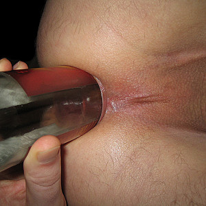 Das erste Bild von GetToMe-FFM's Galerie - Flasche Anal