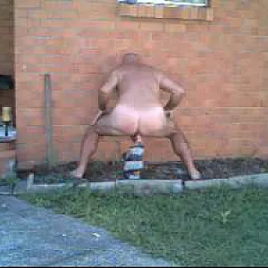 kinkyroly butt machine Galeriebild