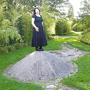 Mrs. Moogies erotical Outdoor - Pics gallery image