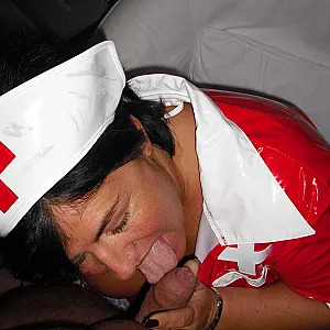 tina als geile krankenschwester Galeriebild