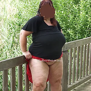 outdoors (8) gallery image