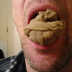 Ich rieche und schmecke getragene nylons Galeriebild