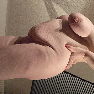 Tits gallery image