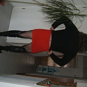 cottonfetish gallery image