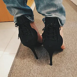 new heels gallery image