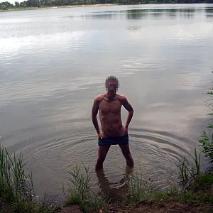 Strip at the lake gallery image