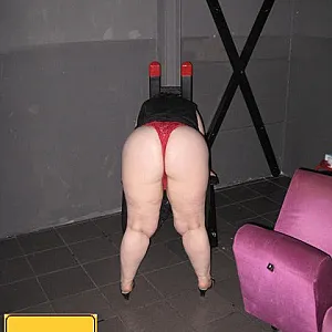 porn movie theatre gallery image