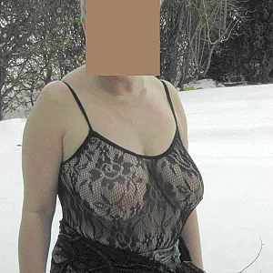 sexy dessous in the snow gallery image