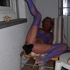 Nachtfick mit Dildo Galeriebild