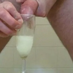 Huge Cumshot gallery image