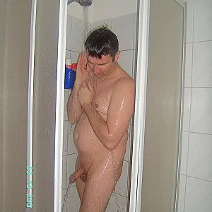 Das erste Bild von mandarin's Galerie - Bin immer wieder gerne nackt!